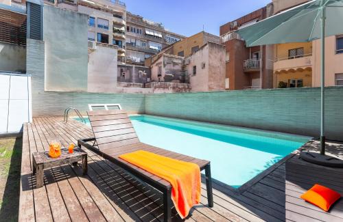 El Putget i Farro Apartment | Apartment Barcelona Rentals - Swimming Pool with Terrace