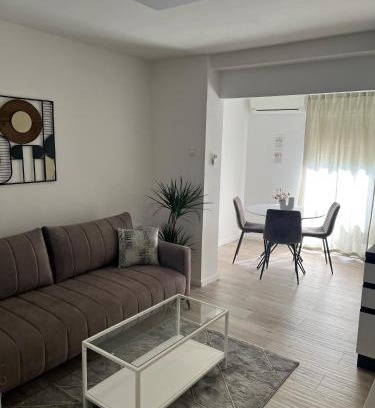 Sarsoni Apartment | Apartment Bivio