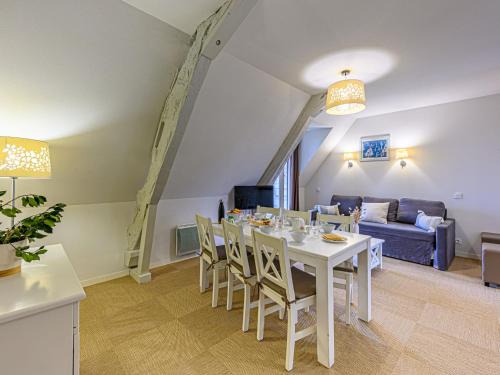 Baden Apartment | Apartment Château De Kergonano-19 by Interhome