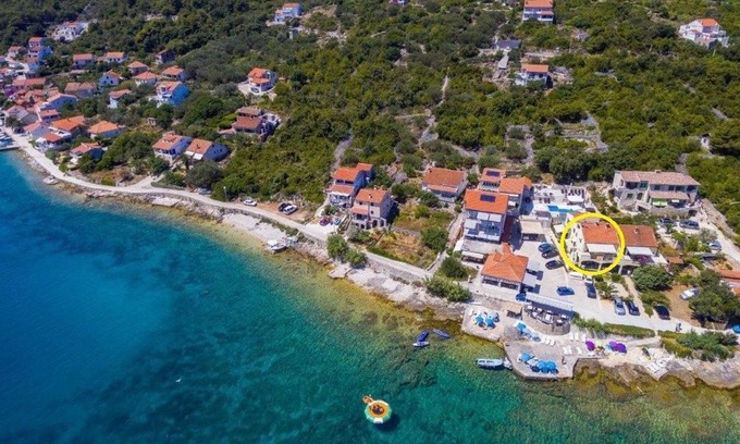 Mali Iz Apartment | Apartment Davor A3 Mali Iz (Island Iz), Zadar riviera