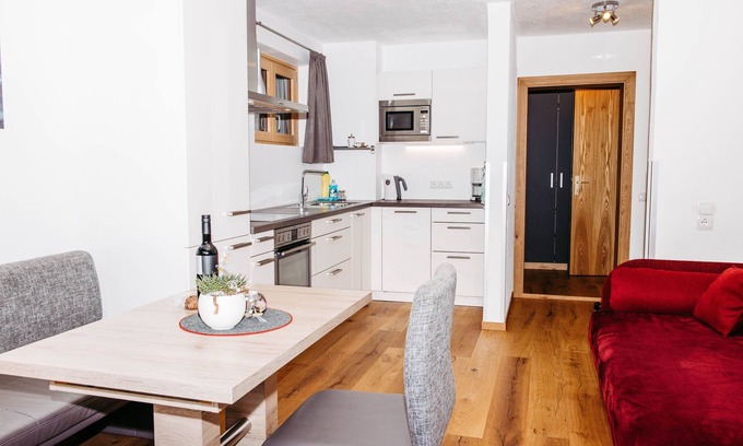 Brand Apartment | Apartment Deluxe 5 persons Hotel Admin - Apartments Kella-Egg