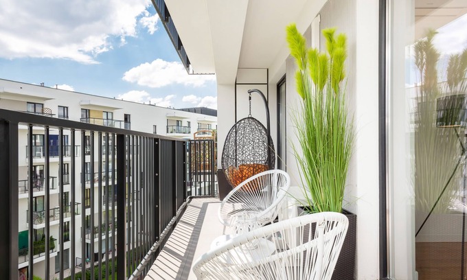 Zoliborz Apartment | Apartment Dygata Warsaw by Renters