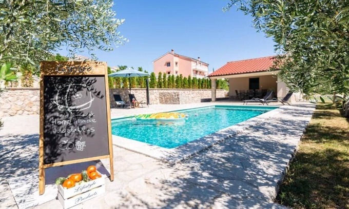 Jurandvor Apartment | Apartment Garden No. 2 with pool - Jurandvor, Baska