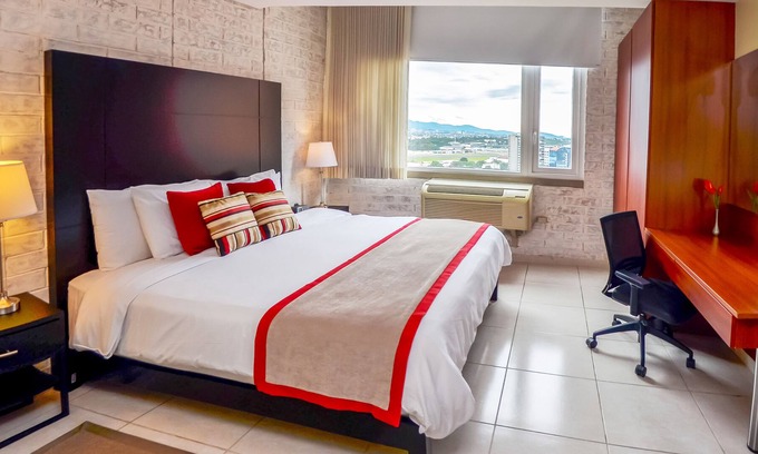 Zona 13 House | Apartment near the airport