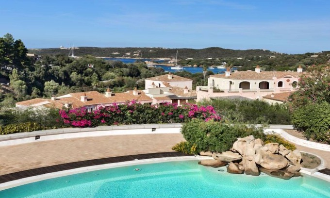 Liscia di Vacca Apartment | Apartment Il Giardino degli Oleandri in Porto Cervo - 6 persons, 2 bedrooms