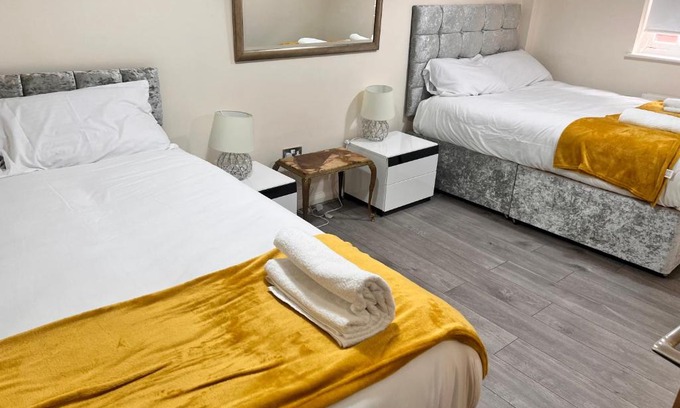 High Wycombe Apartment | Apartment In Central