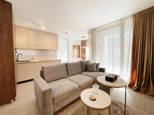 Montovjerna Apartment | Apartment in central Dubrovnik with private parking