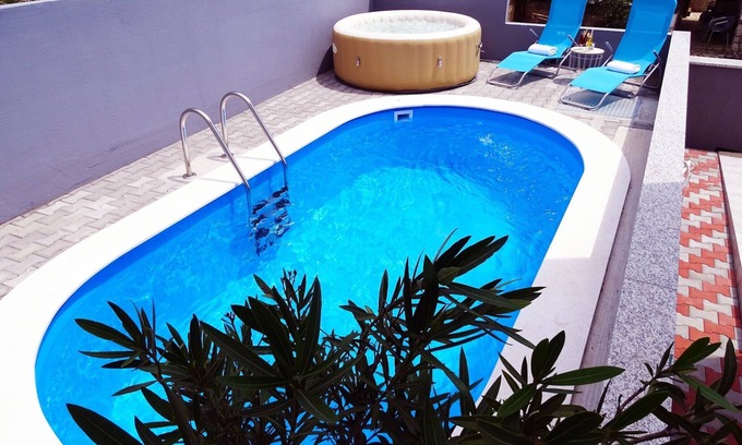 Dramalj Villa | Apartment in Dramalj near Beach & Pool