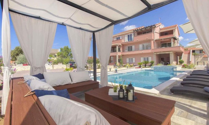 Grebastica Apartment | Apartment in Grebastica 7034
