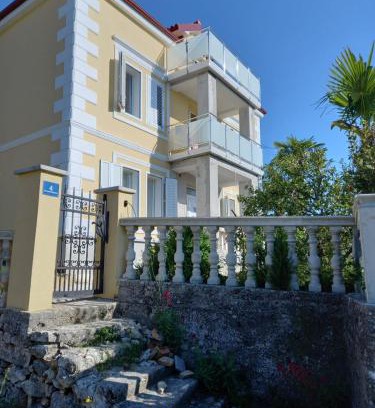 Ika Apartment | Apartment in Ika with sea view, balcony, air conditioning, WiFi 5025-2