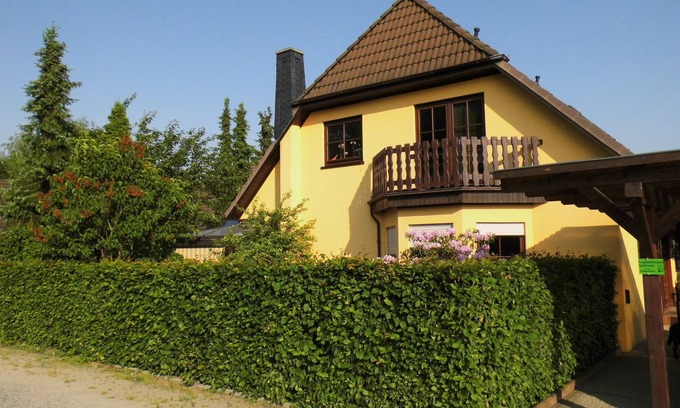 Kolkwitz Apartment | Apartment in quiet location with balcony, terrace and sauna use
