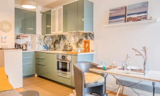 Soorts-Hossegor Apartment | Apartment la Pergola-2 by Interhome