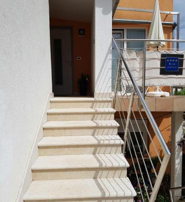 Novigrad Apartment | Apartment Lency