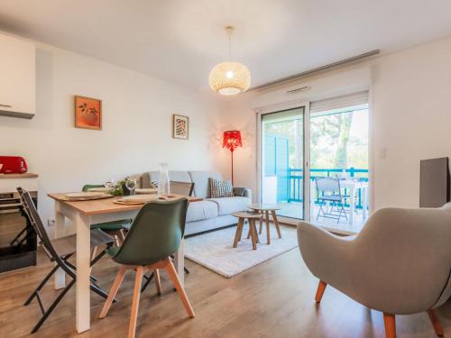 Capbreton Apartment | Apartment Les Berges Landaises-6 by Interhome