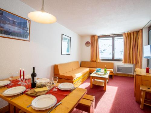 Val Claret Apartment | Apartment Les Tommeuses - Val Claret-17 by Interhome