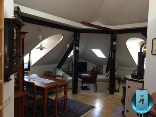 Ljubljana City Centre Apartment | Apartment Loft