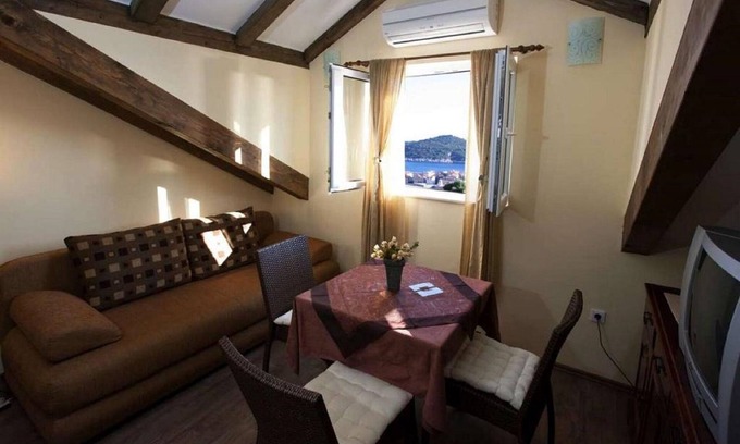 Gornji Kono Apartment | Apartment Magic - One Bedroom Apartment with Sea View