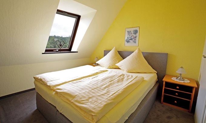 Wasserfall Apartment | Apartment Murmeltier, 38sqm with shower/WC, max. 3 persons