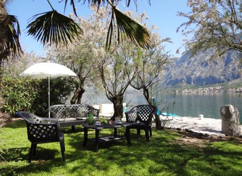 Prcanj Apartment | Apartment Pinebreeze - Prčanj - Kotor