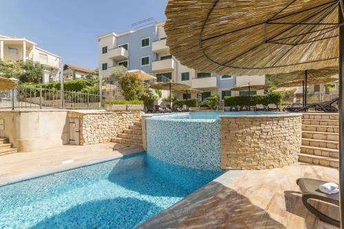 Slatine Apartment | Apartment Relax Villa Salena
