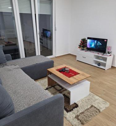 Ub Apartment | Apartment