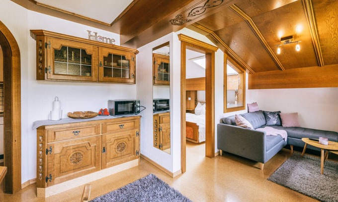 Nesselwaengle Apartment | Apartment 'Schwalbennest - 17' with Mountain View, Shared Terrace and Wi-Fi