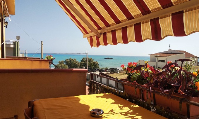 Lido Rossello Apartment | Apartment - Sleeps 12, Free Parking & Pet Friendly