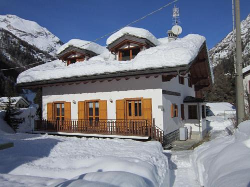 Gressoney-Saint-Jean Apartment | Apartment Tea