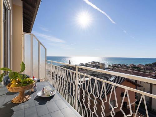 San Lorenzo al Mare Apartment | Apartment Tramonto a casa di Matteo by Interhome