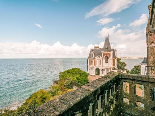 Dinard Apartment | Apartment Villa Velox by Interhome