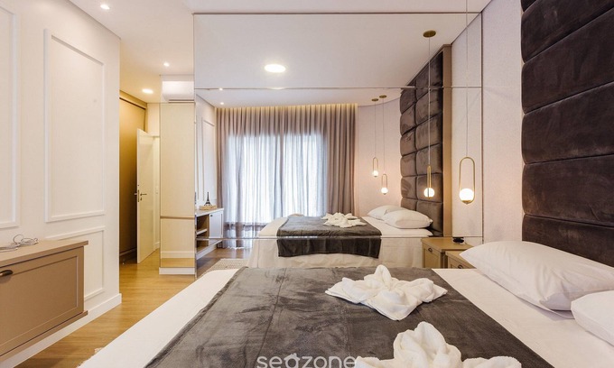 Jurere Apartment | Apartment w/Pool, 85m From Beach in Jurere Ptj203