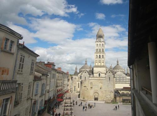 Perigueux Apartment | Apartment with Exceptional View