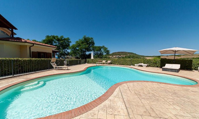 Lu Bagnu Apartment | APARTMENT WITH SEA VIEW AND POOL IN CASTELSARDO