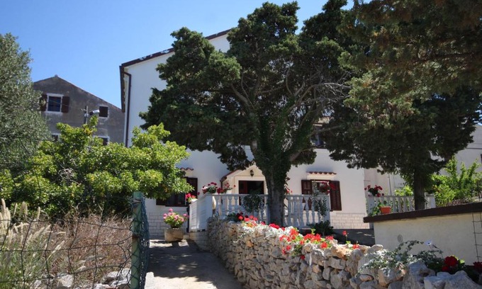 Cunski House | Apartments and rooms with parking space Cunski, Losinj - 2498