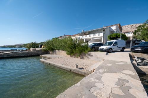 Metajna Apartment | Apartments by the sea Metajna, Pag - 6395