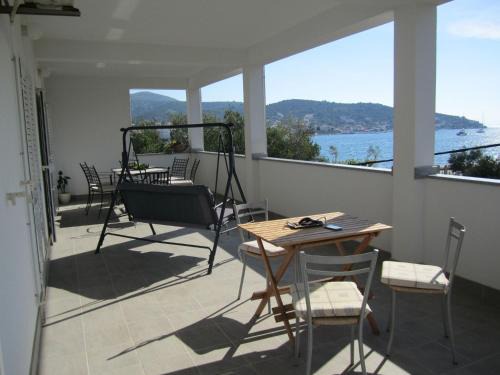 Vinisce Apartment | Apartments Deni