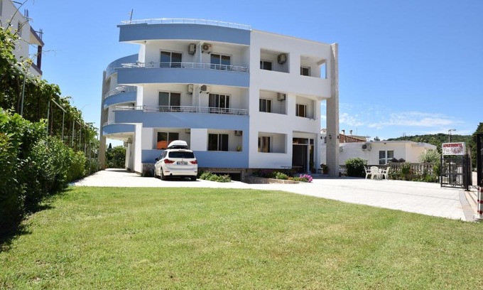 Gjerana Apartment | Apartments Fati & Flori