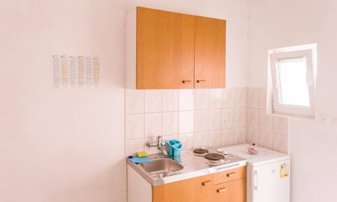 Saplunara Apartment | Apartments Franka Saplunara-One-Bedroom Apartment with Terrace and Sea View No 3