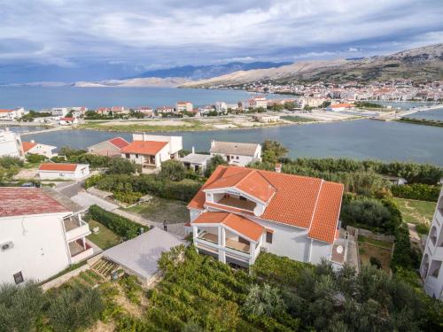 Pag Apartment | Apartments Mate