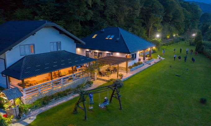 Bihac Apartment | Apartments Oeneus