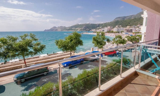 Dobra Voda Apartment | Apartments Palma