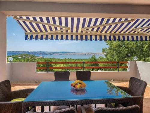 Cesarica Apartment | Apartments Paola - Two Bedroom Apartment with Terrace and Sea view