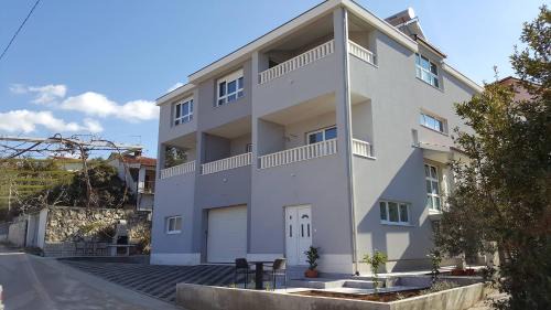 Seget Vranjica House | Apartments Parcela