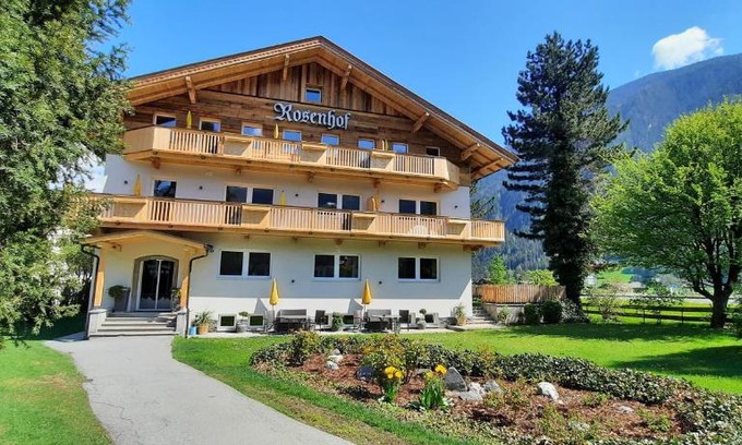 Mayrhofen Apartment | Apartments Rosenhof