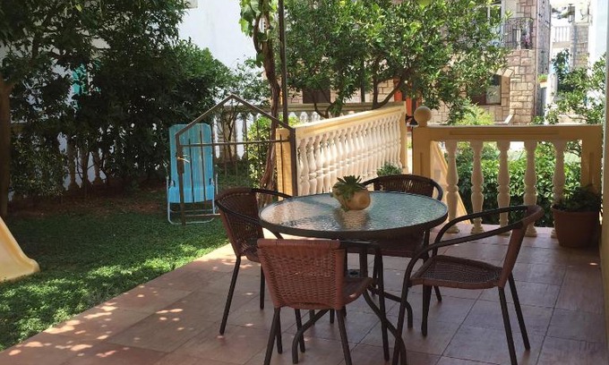 Sveti Stefan Apartment | Apartments Vila Andja