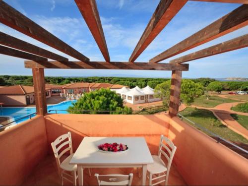Vignola Mare House | Apartments with shared pool Vignola Mare Aglientu