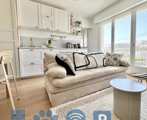 Berck-sur-Mer Apartment | Appart avec Balcon et Place de Parking à Berck-Plage