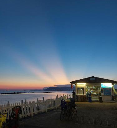 Chiocchio House | Appartamento al mare di Liguria e Toscana