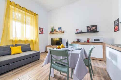 Province of Cagliari Apartment | Appartamento indipendente Clarò Guesthouse