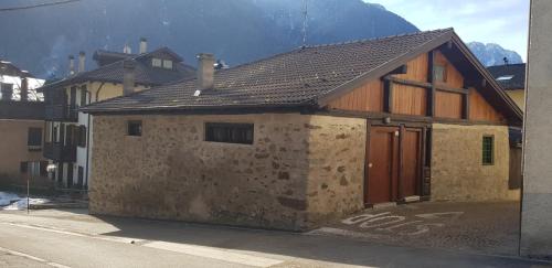 Croviana Apartment | Appartamento Lorenzoni - Genziana